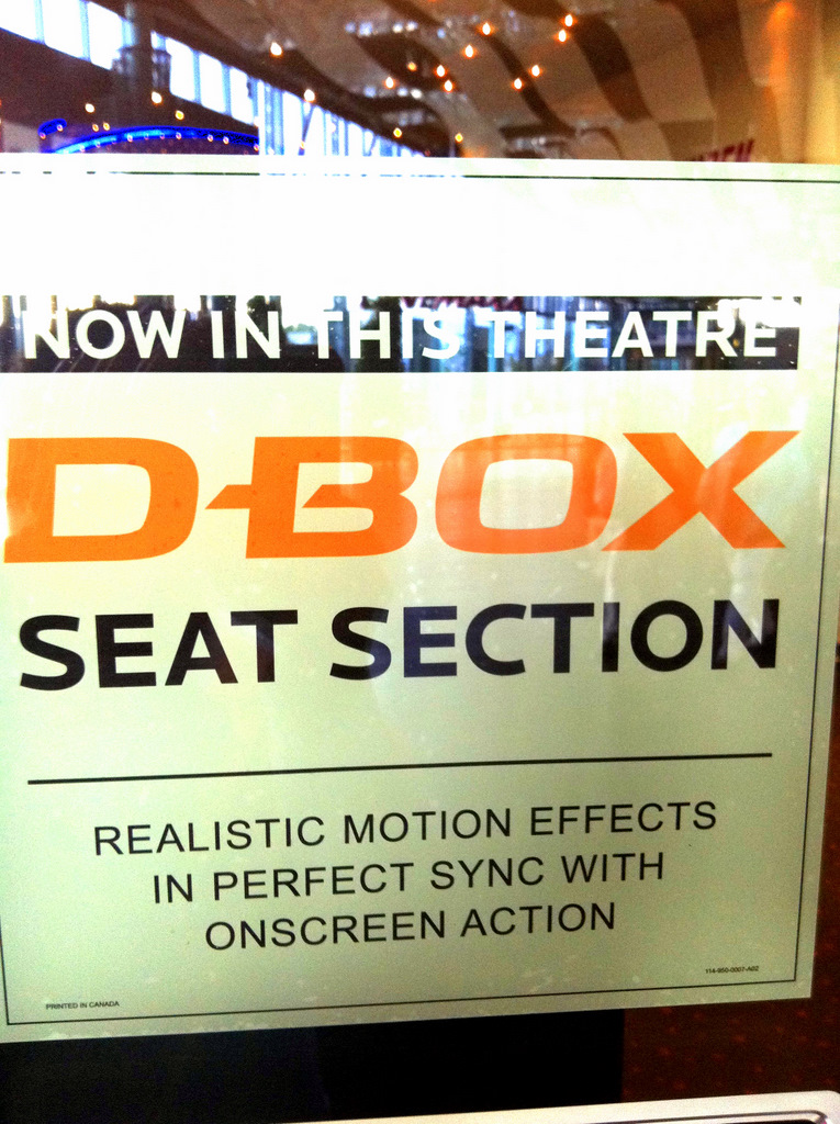 D-Box Plakat am Eingang